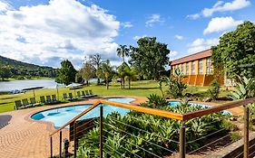 African Sky Hotels - Pine Lake Inn